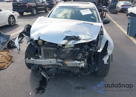 2015 Infiniti Q40 z USA, uszkodzony, nr VIN JN1CV6ARXFM651008